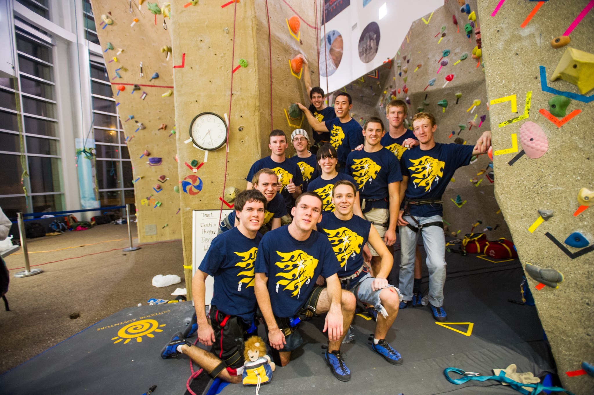 Climbing Team Breaks Guinness
