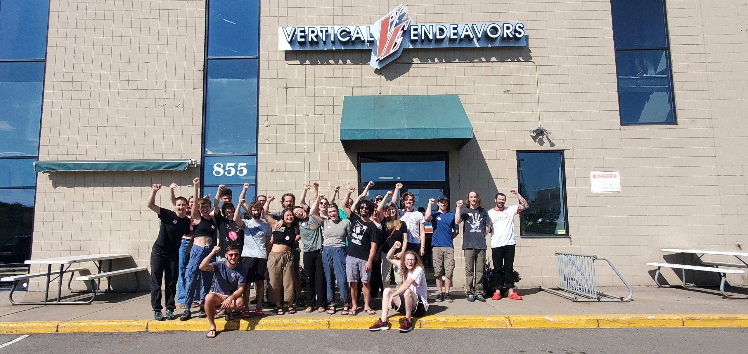 vertical endeavors workers image