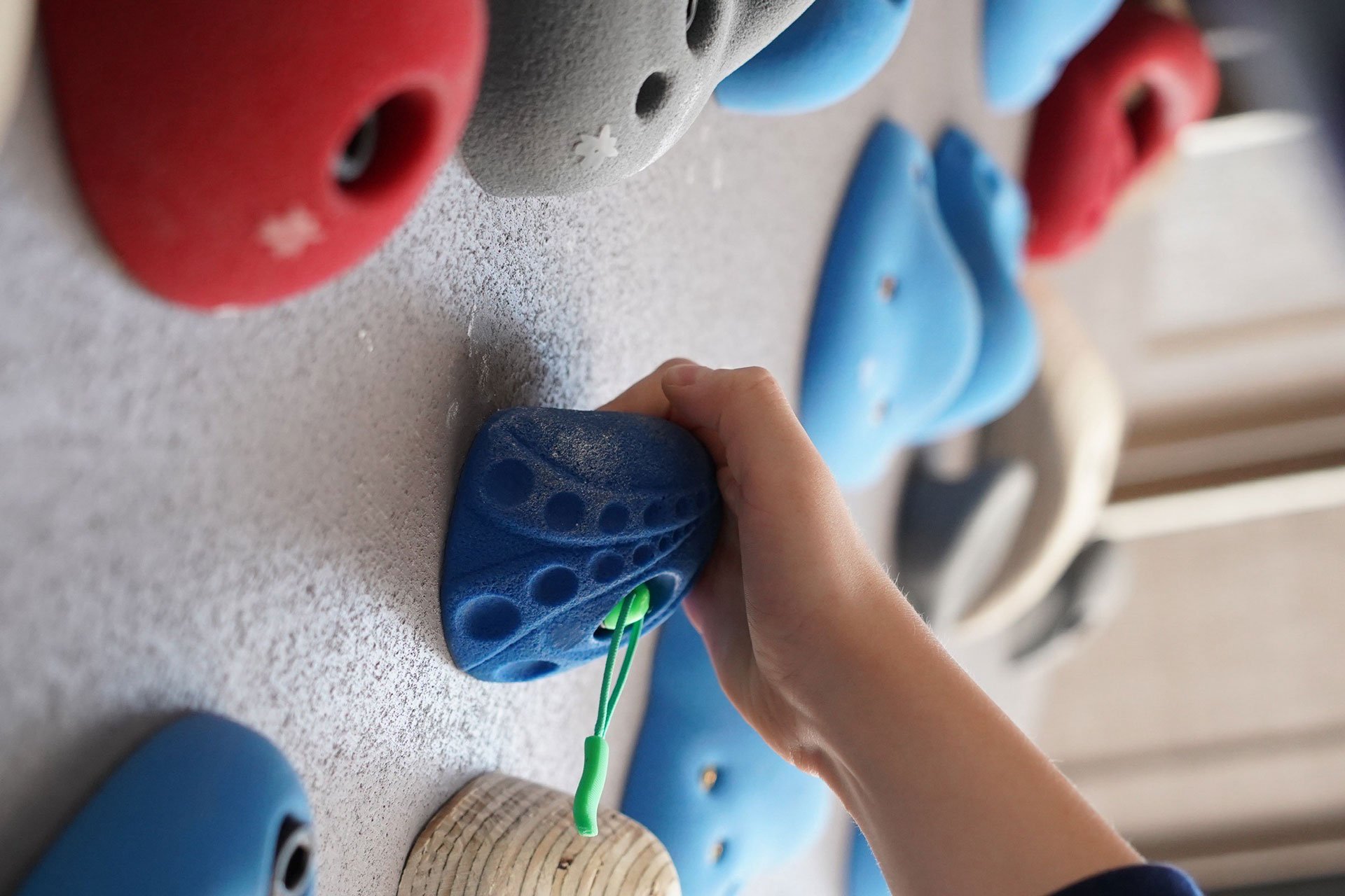 Bouldering Route Markers for Coaching, Spray Walls & Home Walls: Less Memory Games, More Climbing