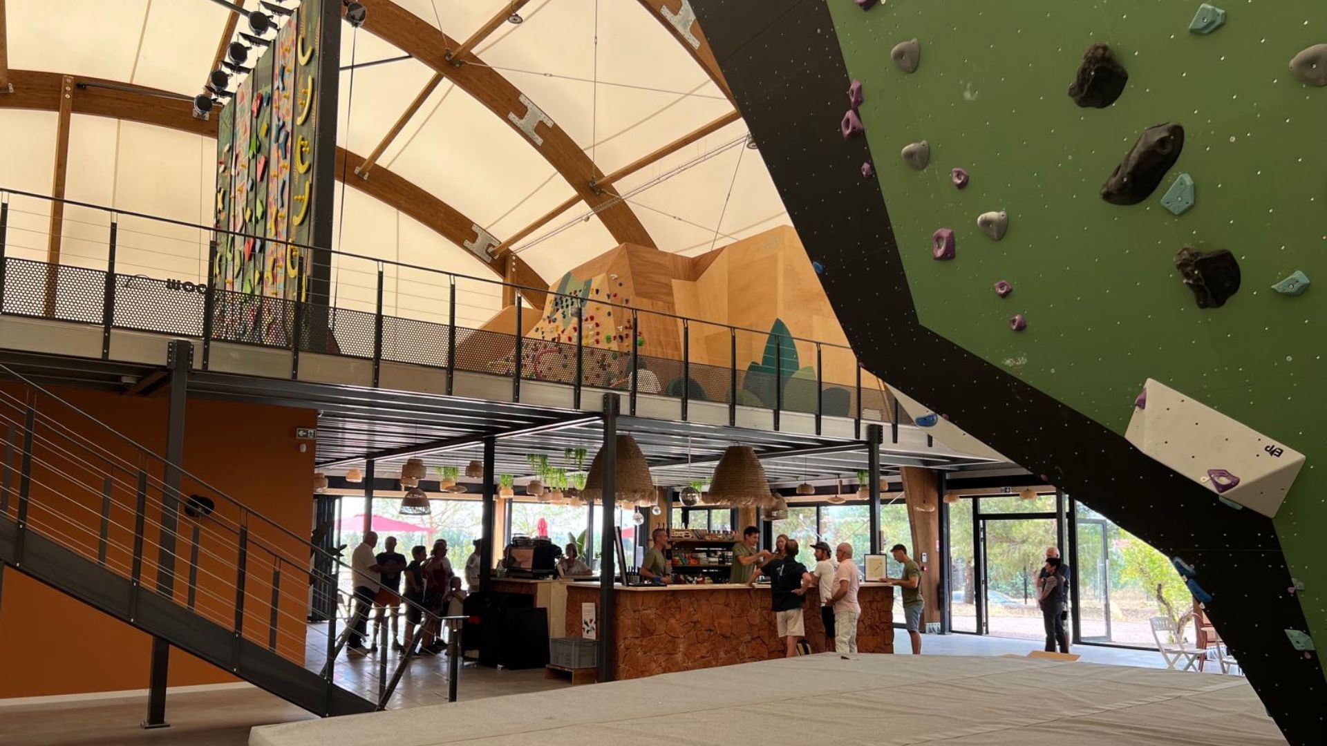 Wakeboarders Open New Climbing Gym in Southeastern France