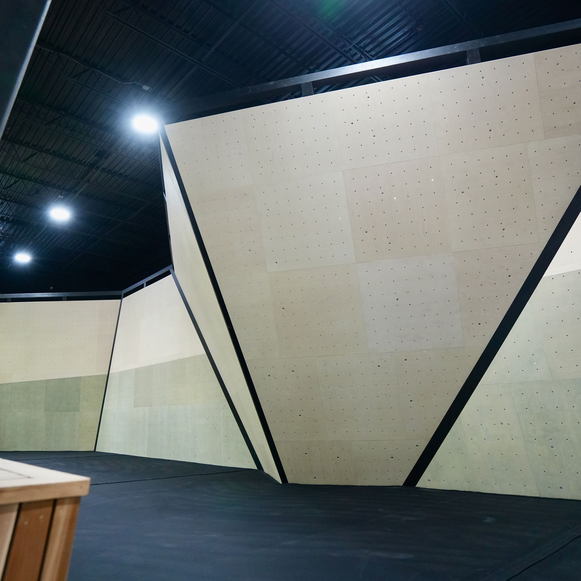 OnSite Blends Aesthetic Innovation, Functional Performance With New NKD Wall