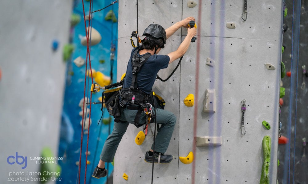 Climb Insider: accidents, controversies, and the Summit coming soon