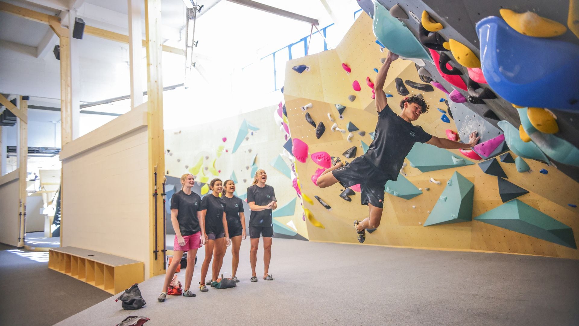Climbers bouldering at Bison Boulders Kødbyen