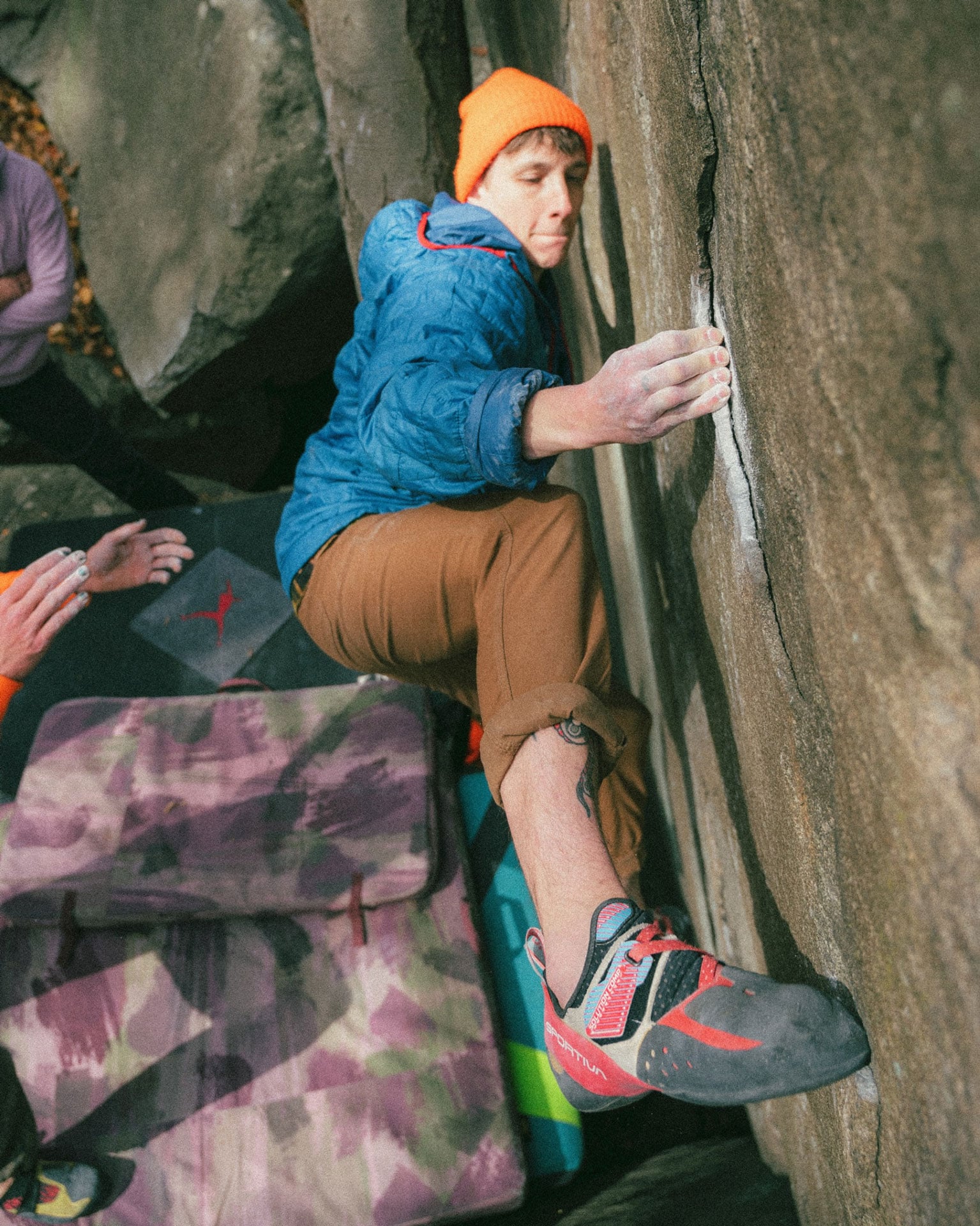 Smiley bouldering outside