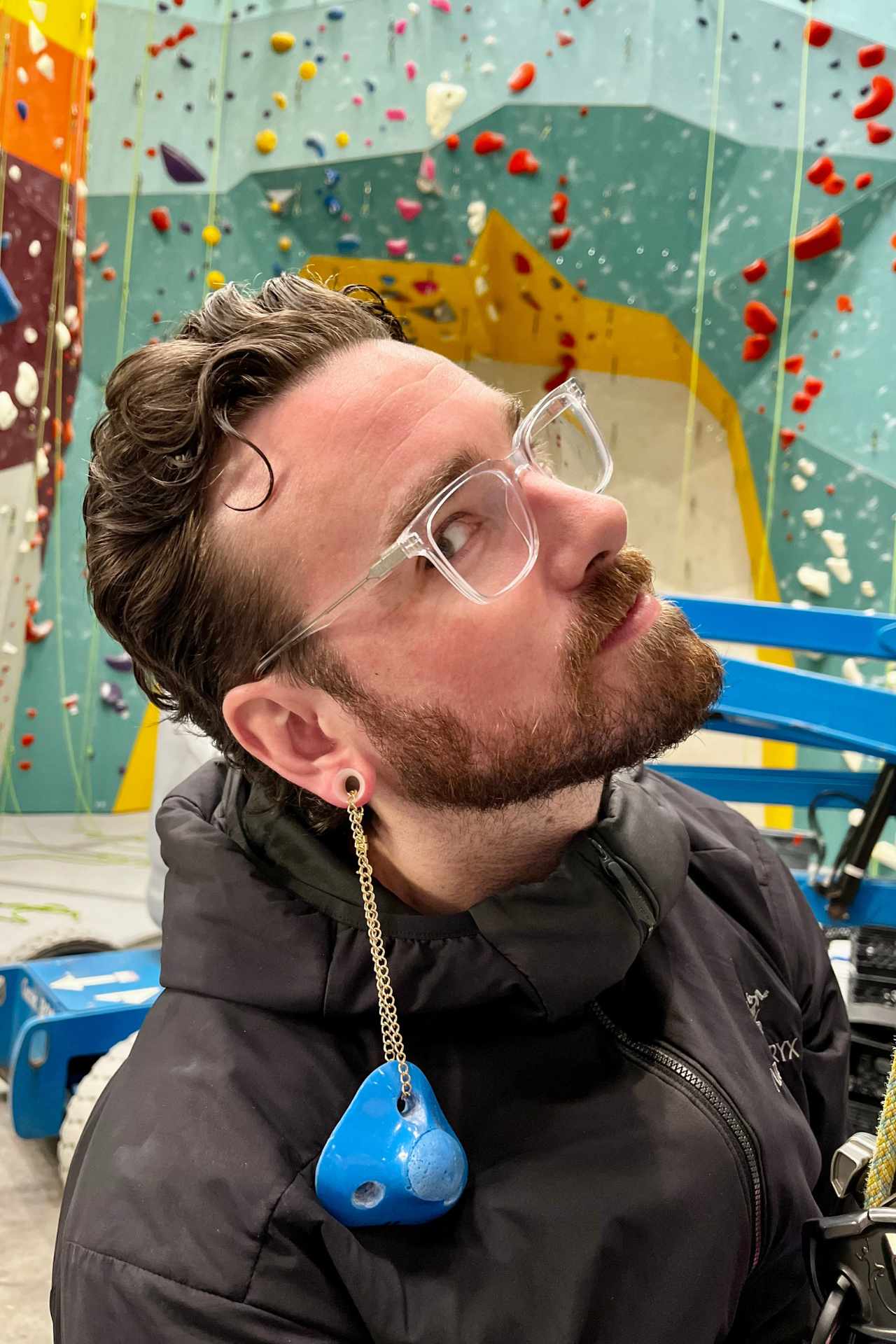 Kenny posing with a footchip earing
