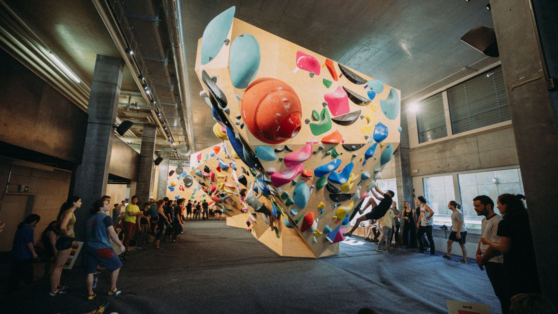 A climbing night at the new gym