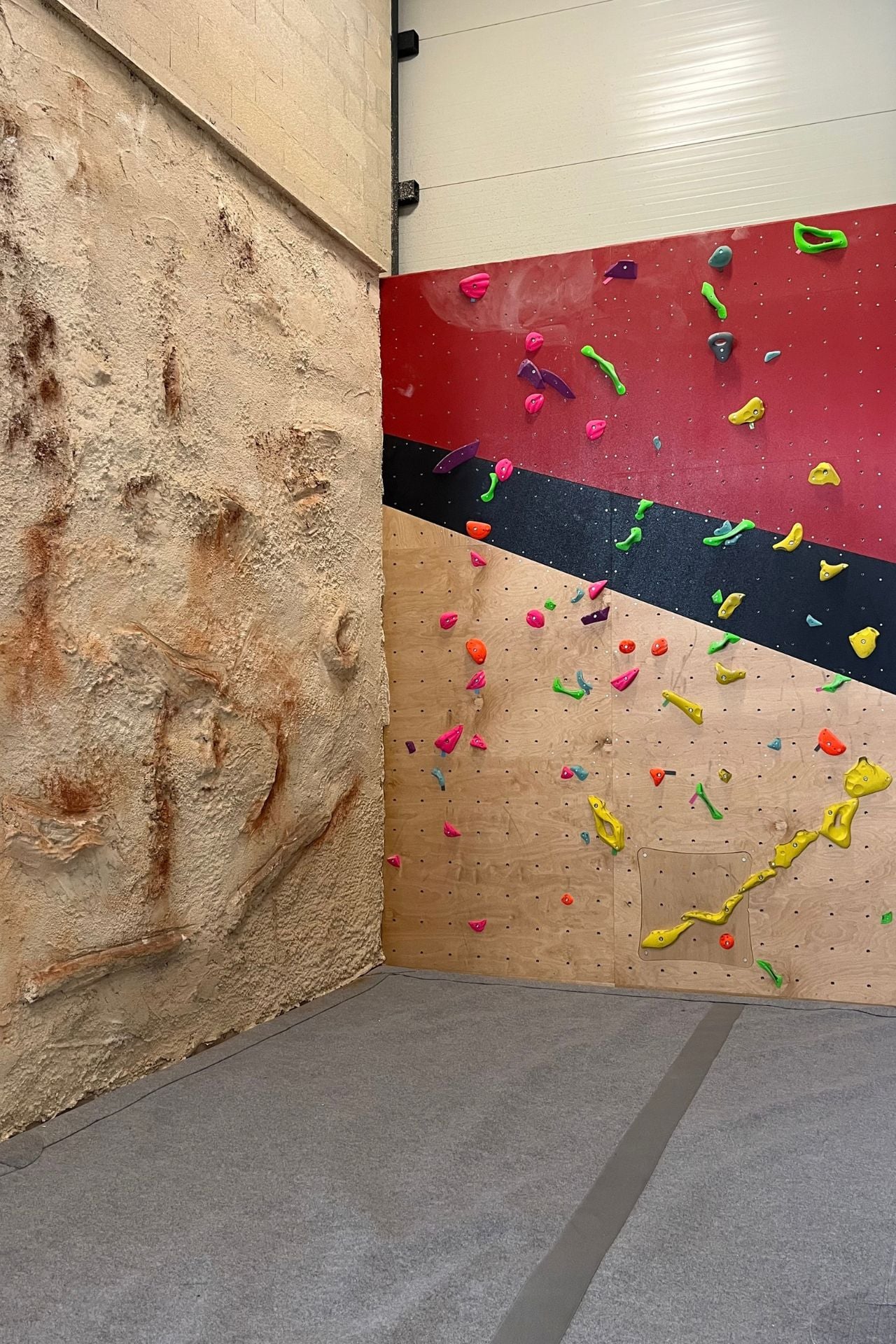 Bloc'UP's imitation-rock wall
