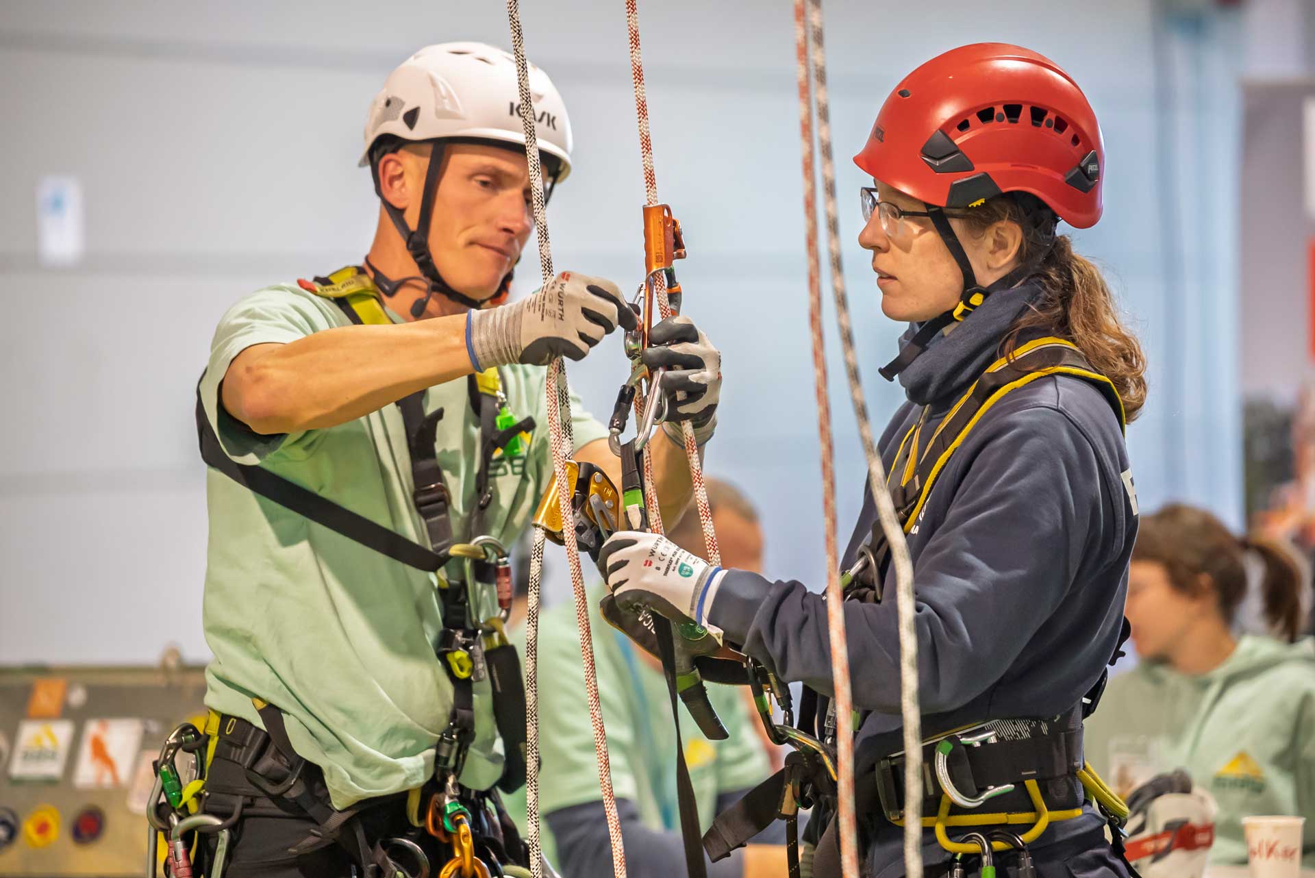 Working with ropes at VERTICAL PRO 2025