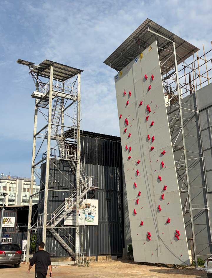 The speed wall at Weland Climbing